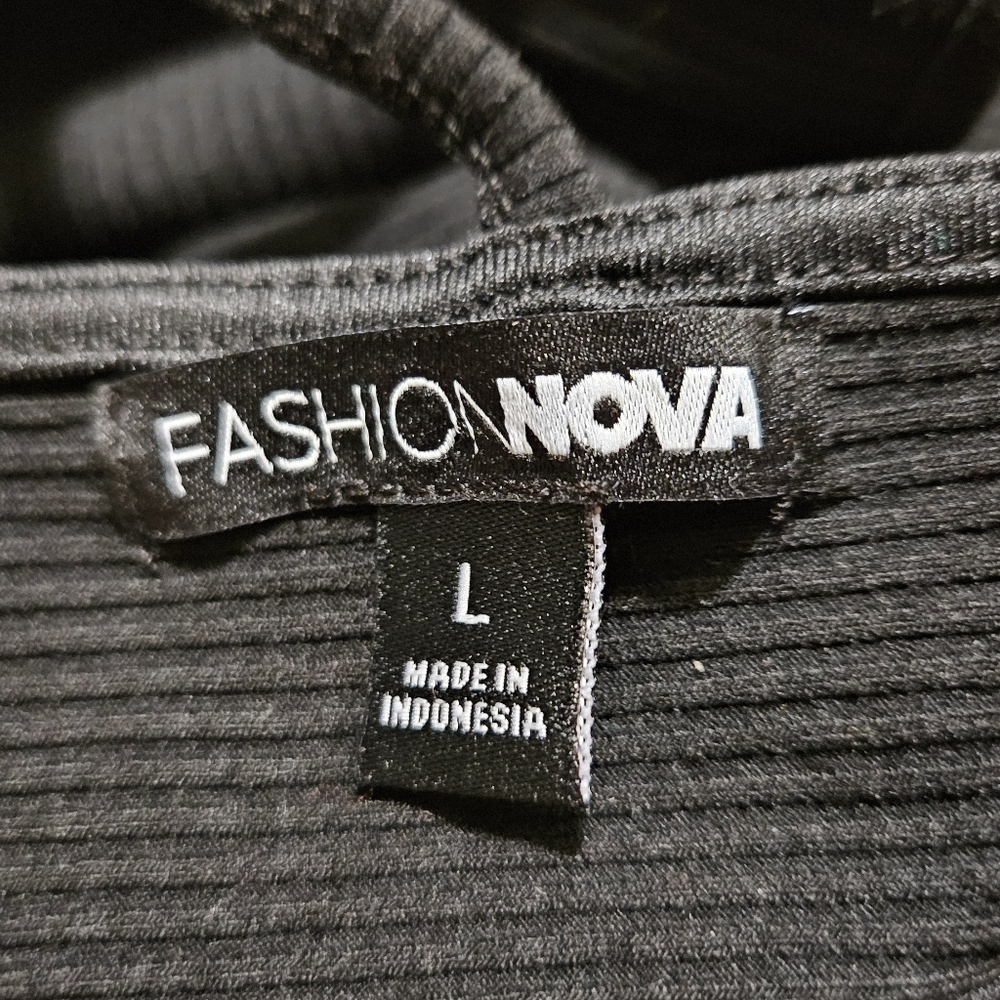 Fashion Nova Textured Black Top - Picture 4 of 9